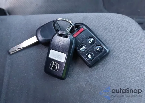 2006 Honda Odyssey Ex из США, поврежденный, VIN 5FNRL38436B441445